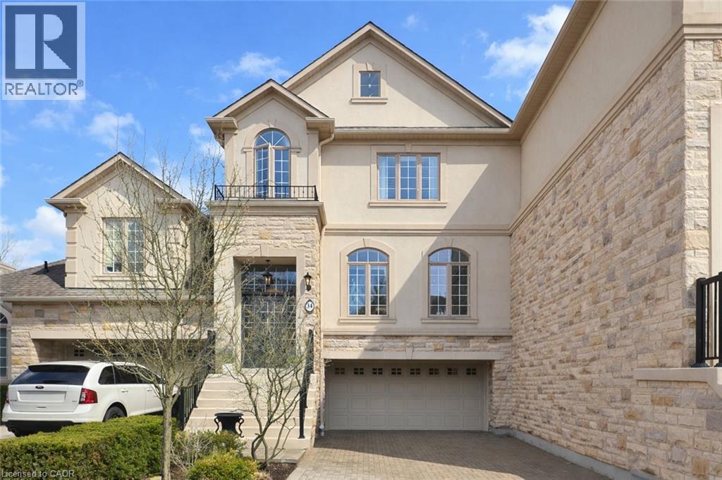 2400 Neyagawa Boulevard Unit# 34, Oakville, Ontario  L6H 7P5 - Photo 2 - 40820256