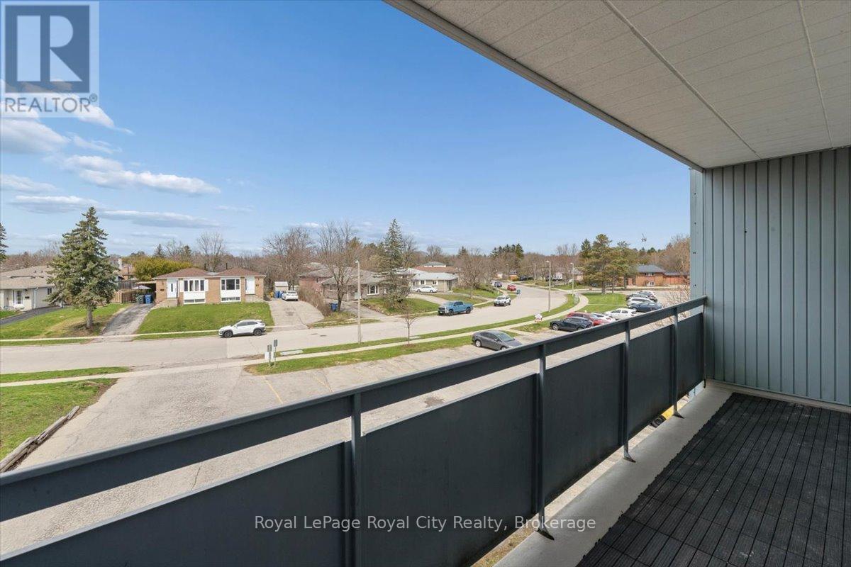 512 - 91 Conroy Crescent, Guelph, Ontario  N1G 2V5 - Photo 14 - X13011026