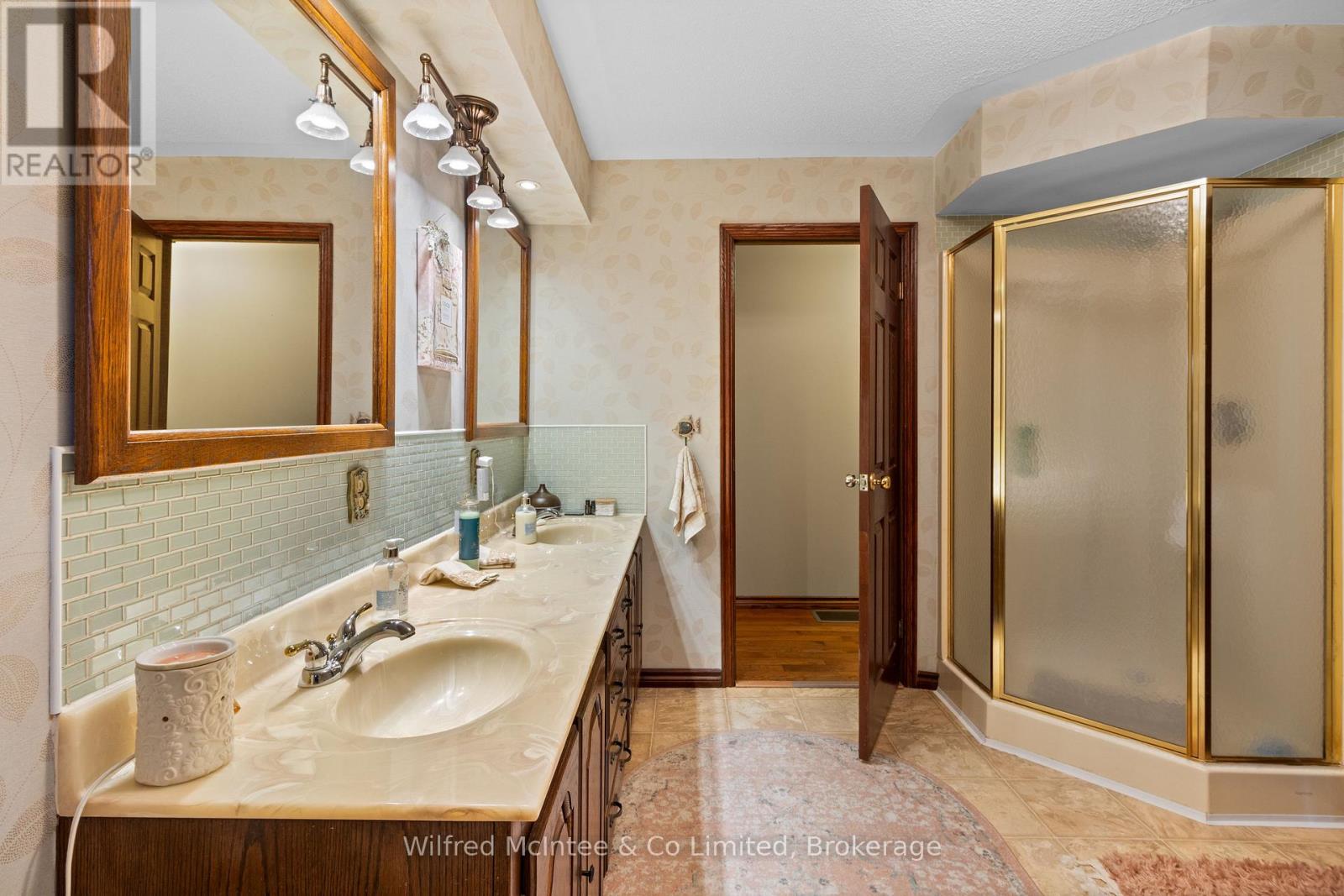 333424 Concession 1, West Grey, Ontario  N0G 1R0 - Photo 16 - X13011092