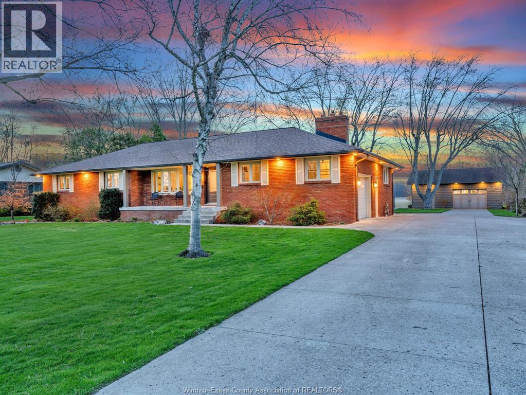 2740 Bouffard, Lasalle, Ontario  N9H 1W2 - Photo 2 - 26008245