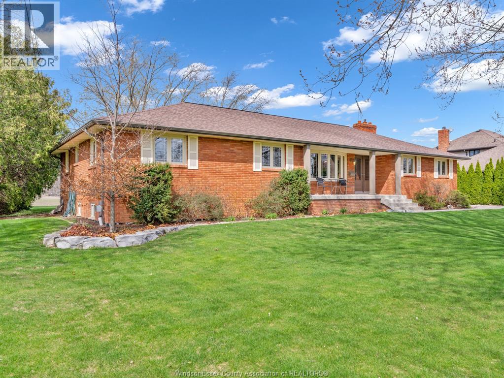 2740 Bouffard, Lasalle, Ontario  N9H 1W2 - Photo 4 - 26008245