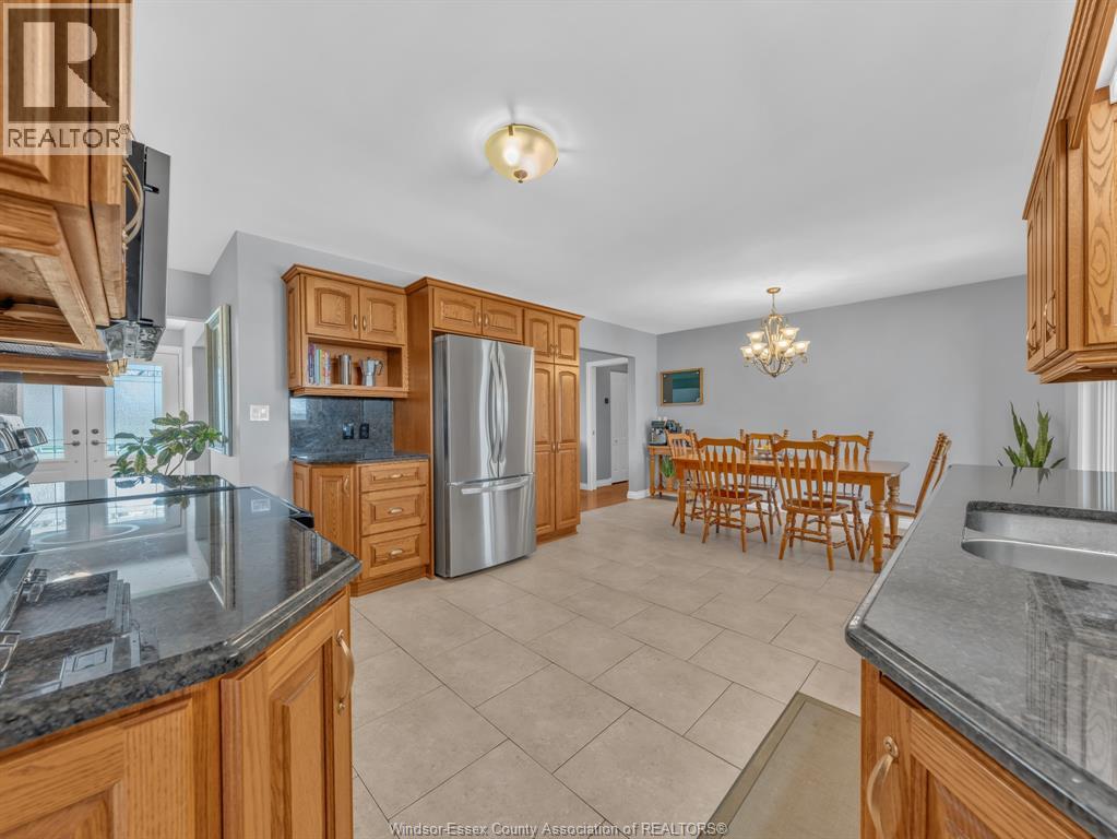 2740 Bouffard, Lasalle, Ontario  N9H 1W2 - Photo 8 - 26008245