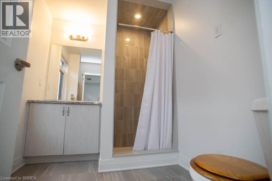 2 Willow Street Unit# 11, Paris, Ontario  N3L 0C6 - Photo 13 - 40817399