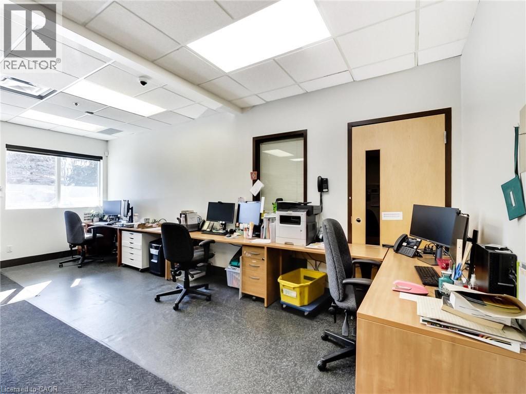 540 Plains Road E Unit# 100, Burlington, Ontario  L7T 2E3 - Photo 16 - 40817220