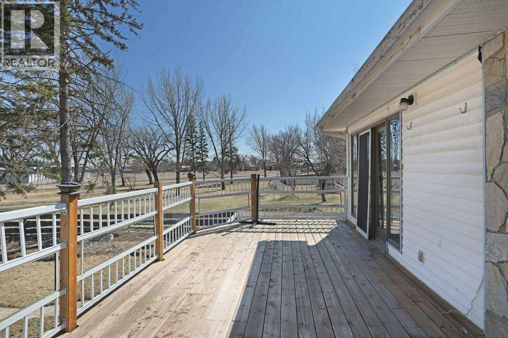 40 Chralesworth Crescent E, Brooks, Alberta  T1R 0H3 - Photo 41 - A2300054