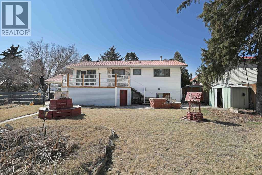 40 Chralesworth Crescent E, Brooks, Alberta  T1R 0H3 - Photo 39 - A2300054