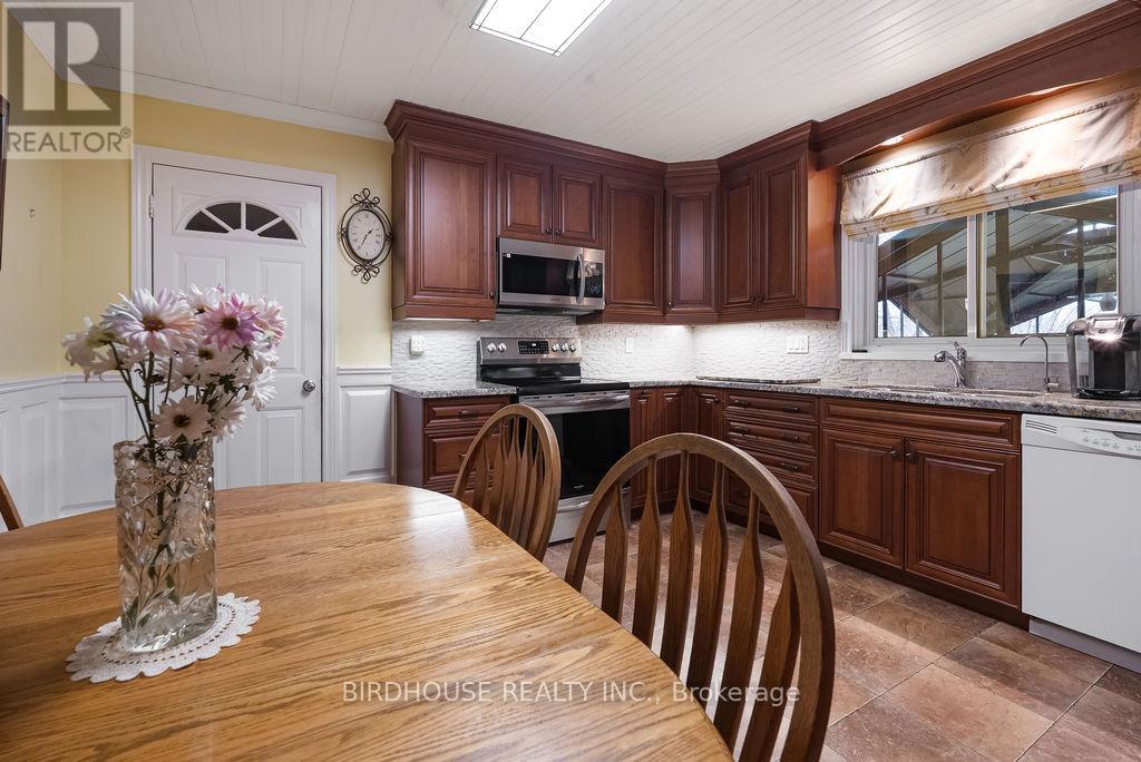 47 North Water Street, Kawartha Lakes, Ontario  K0M 1K0 - Photo 15 - X13010952