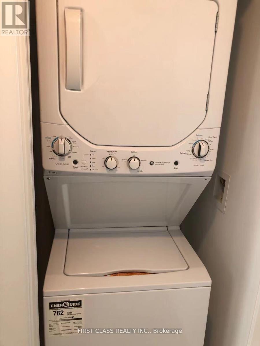 2513 - 33 Helendale Avenue, Toronto, Ontario  M4R 1C5 - Photo 16 - C13010940