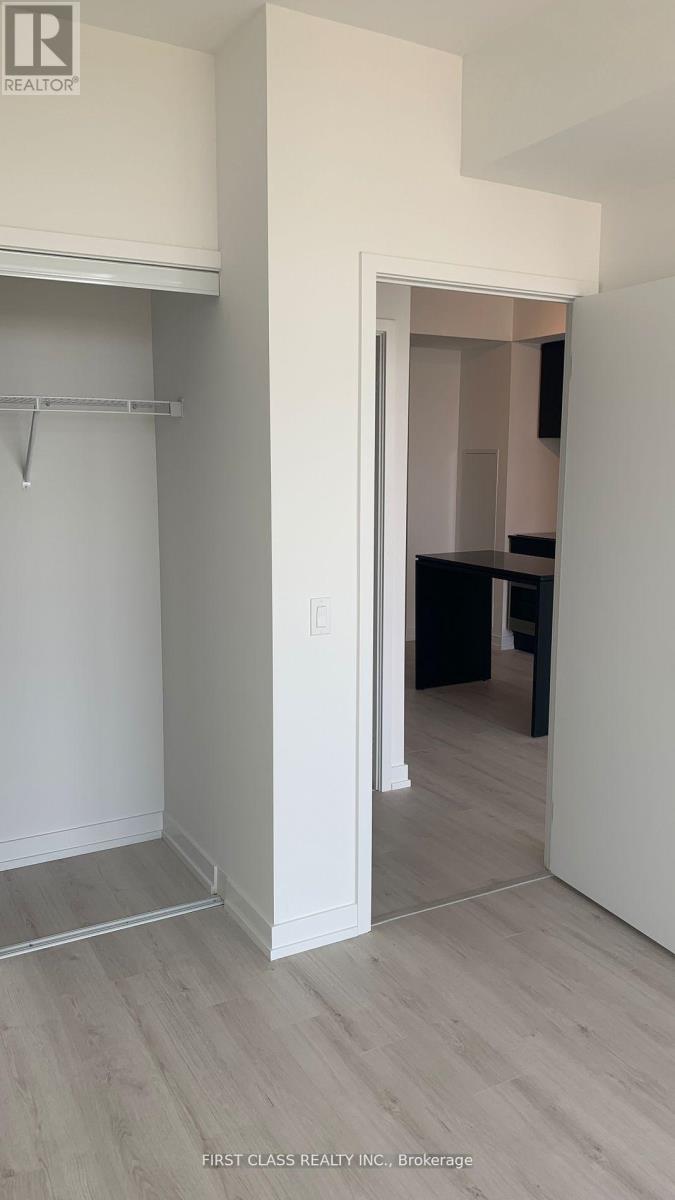 2513 - 33 Helendale Avenue, Toronto, Ontario  M4R 1C5 - Photo 8 - C13010940