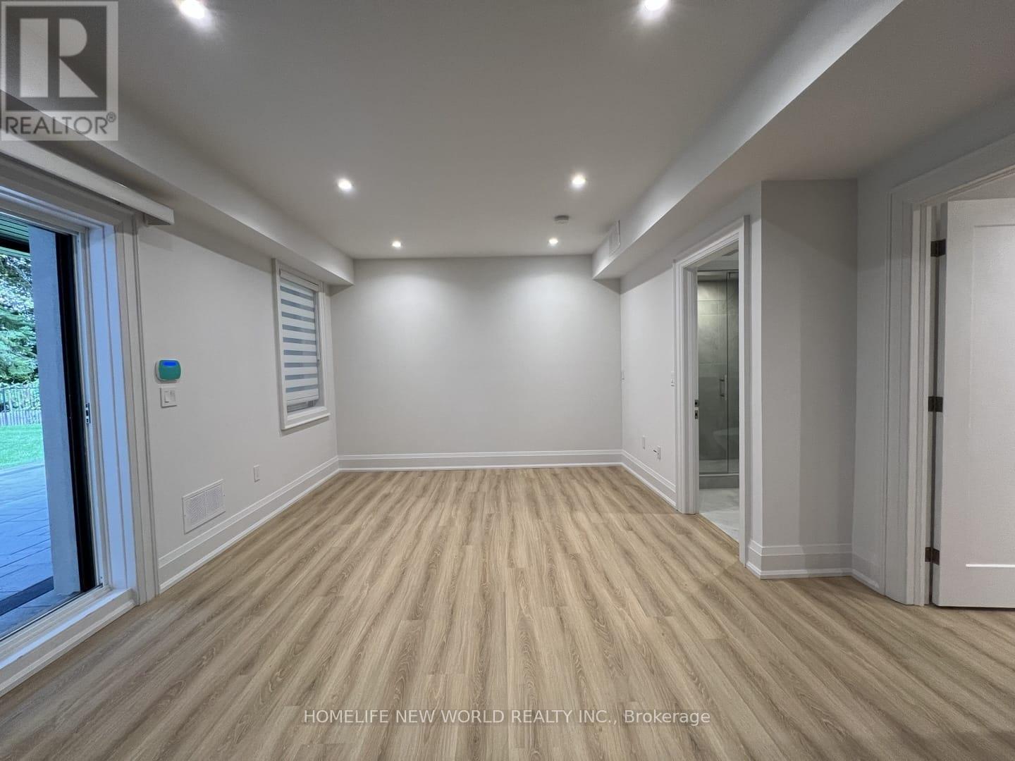 B - 51 Clarinda Drive, Toronto, Ontario  M2K 2V2 - Photo 4 - C13010988