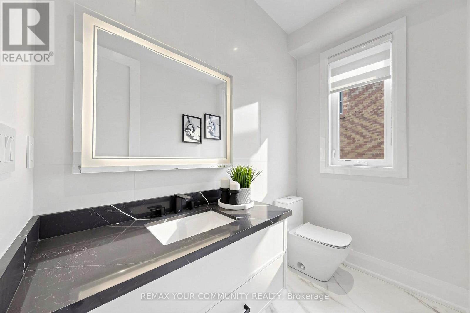 97 Ranee Avenue, Toronto (Englemount-Lawrence), Ontario  M6A 1N1 - Photo 20 - C13010992