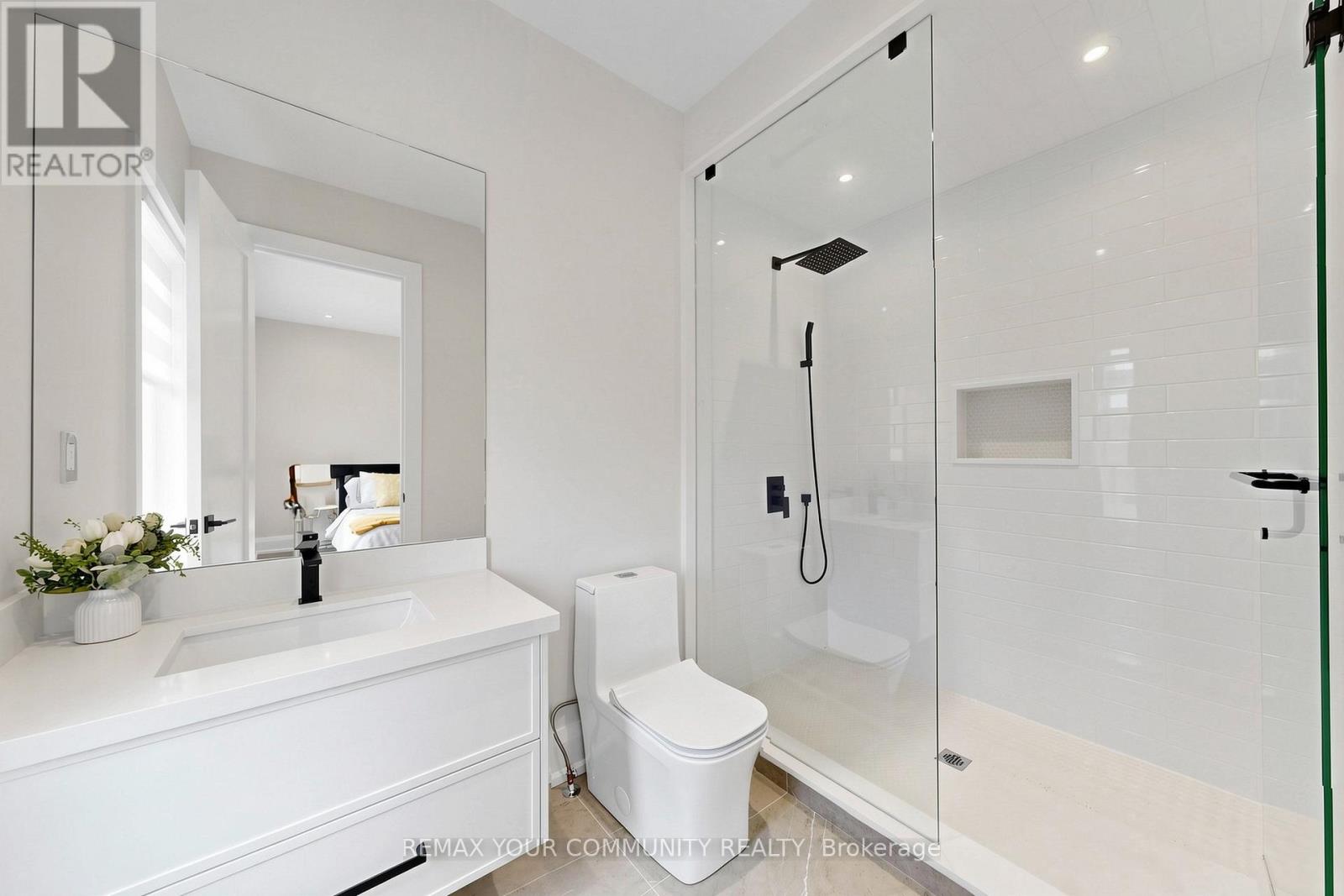 97 Ranee Avenue, Toronto (Englemount-Lawrence), Ontario  M6A 1N1 - Photo 26 - C13010992