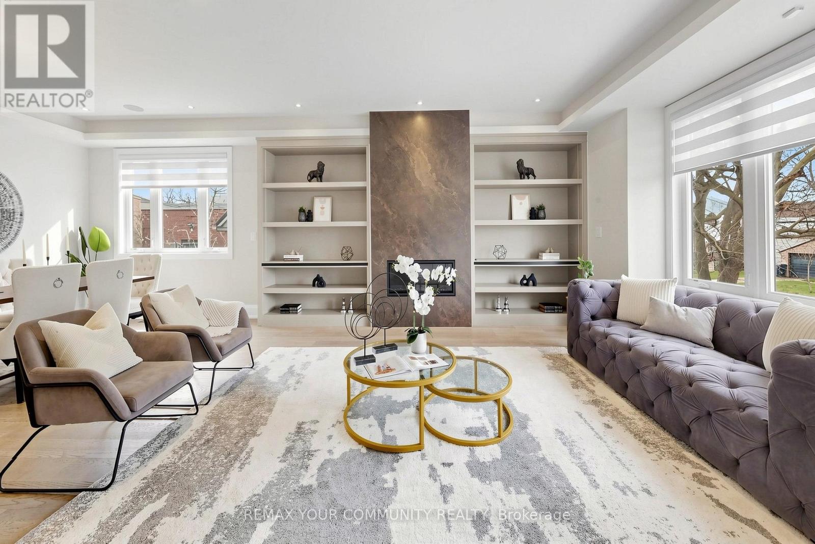 97 Ranee Avenue, Toronto (Englemount-Lawrence), Ontario  M6A 1N1 - Photo 4 - C13010992