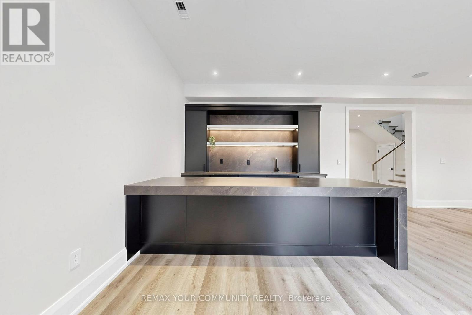 97 Ranee Avenue, Toronto (Englemount-Lawrence), Ontario  M6A 1N1 - Photo 40 - C13010992