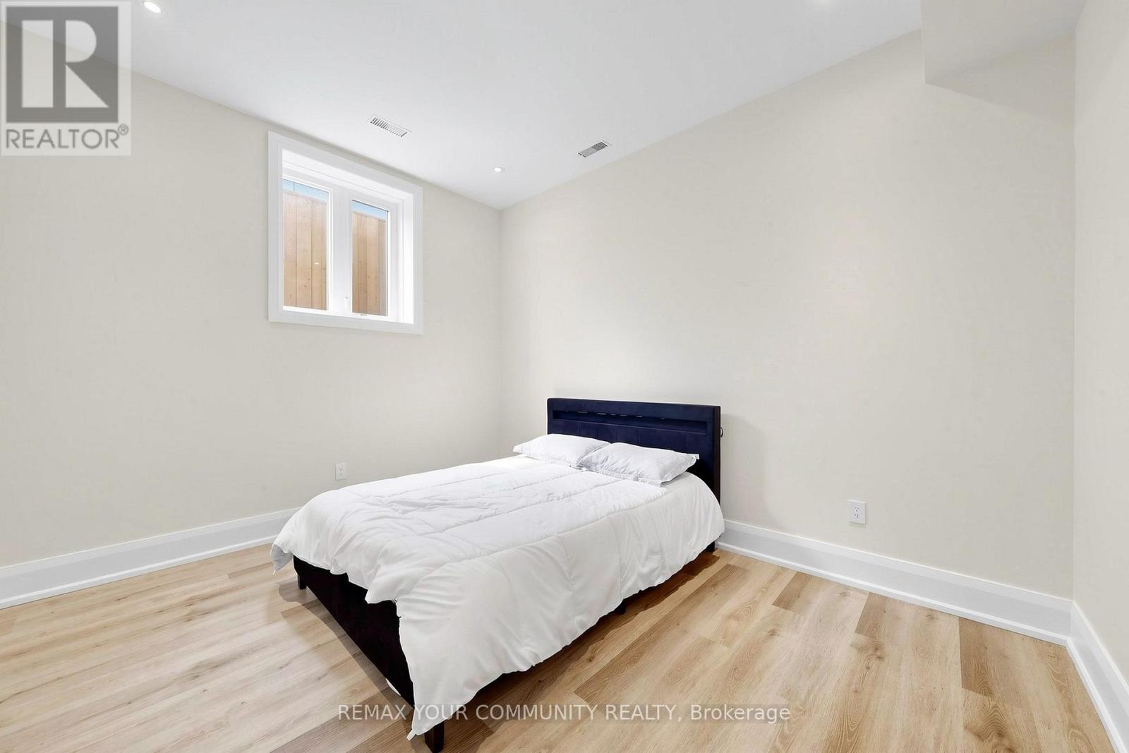 97 Ranee Avenue, Toronto (Englemount-Lawrence), Ontario  M6A 1N1 - Photo 42 - C13010992