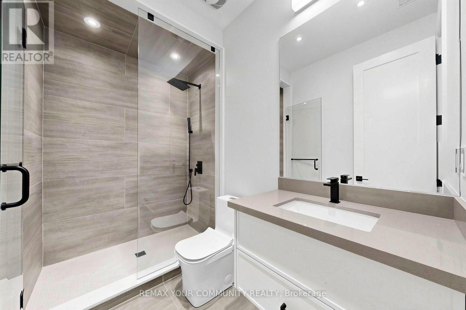 97 Ranee Avenue, Toronto (Englemount-Lawrence), Ontario  M6A 1N1 - Photo 45 - C13010992