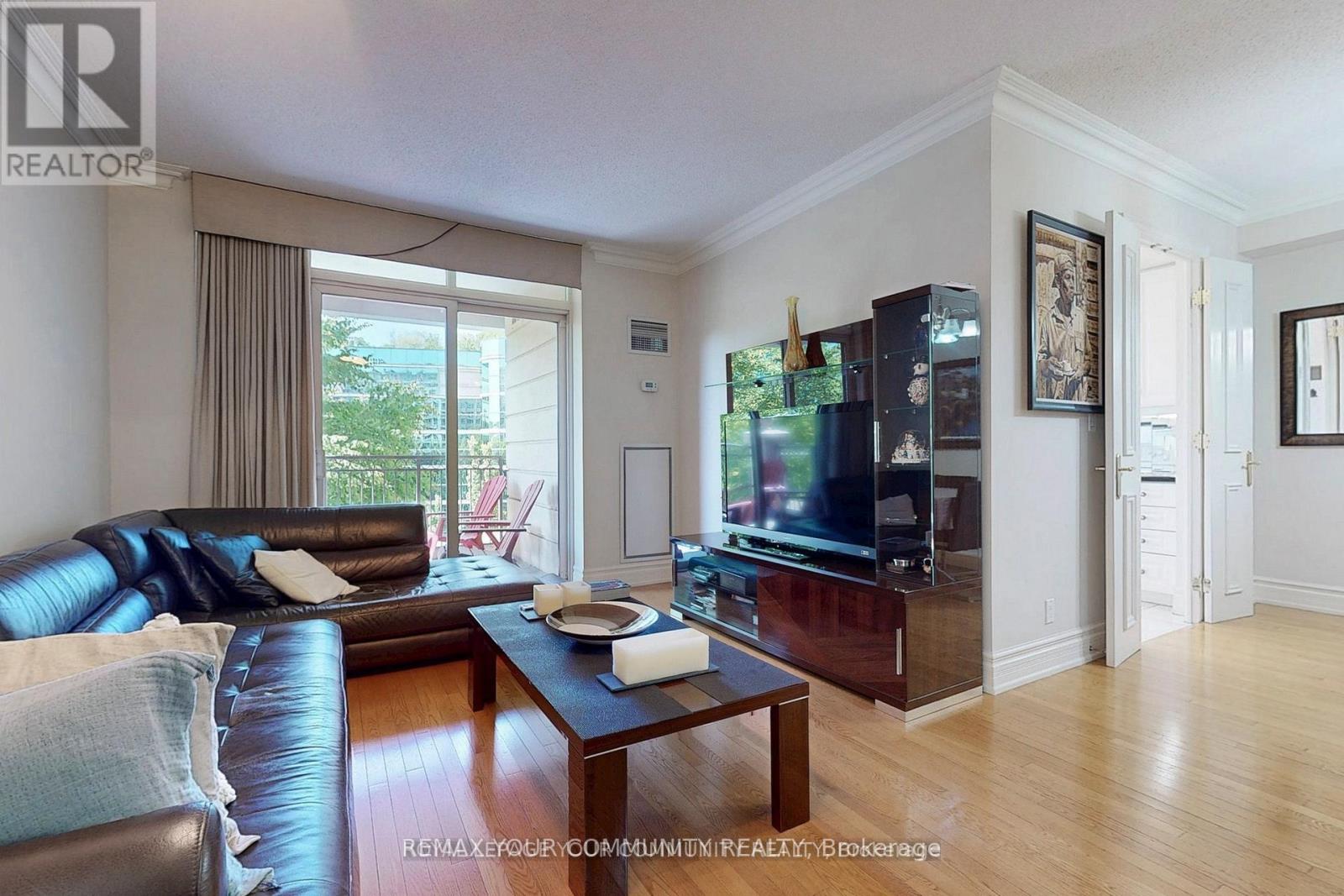 410 - 10 Old York Mills Road, Toronto, Ontario  M2P 2G9 - Photo 11 - C13011002