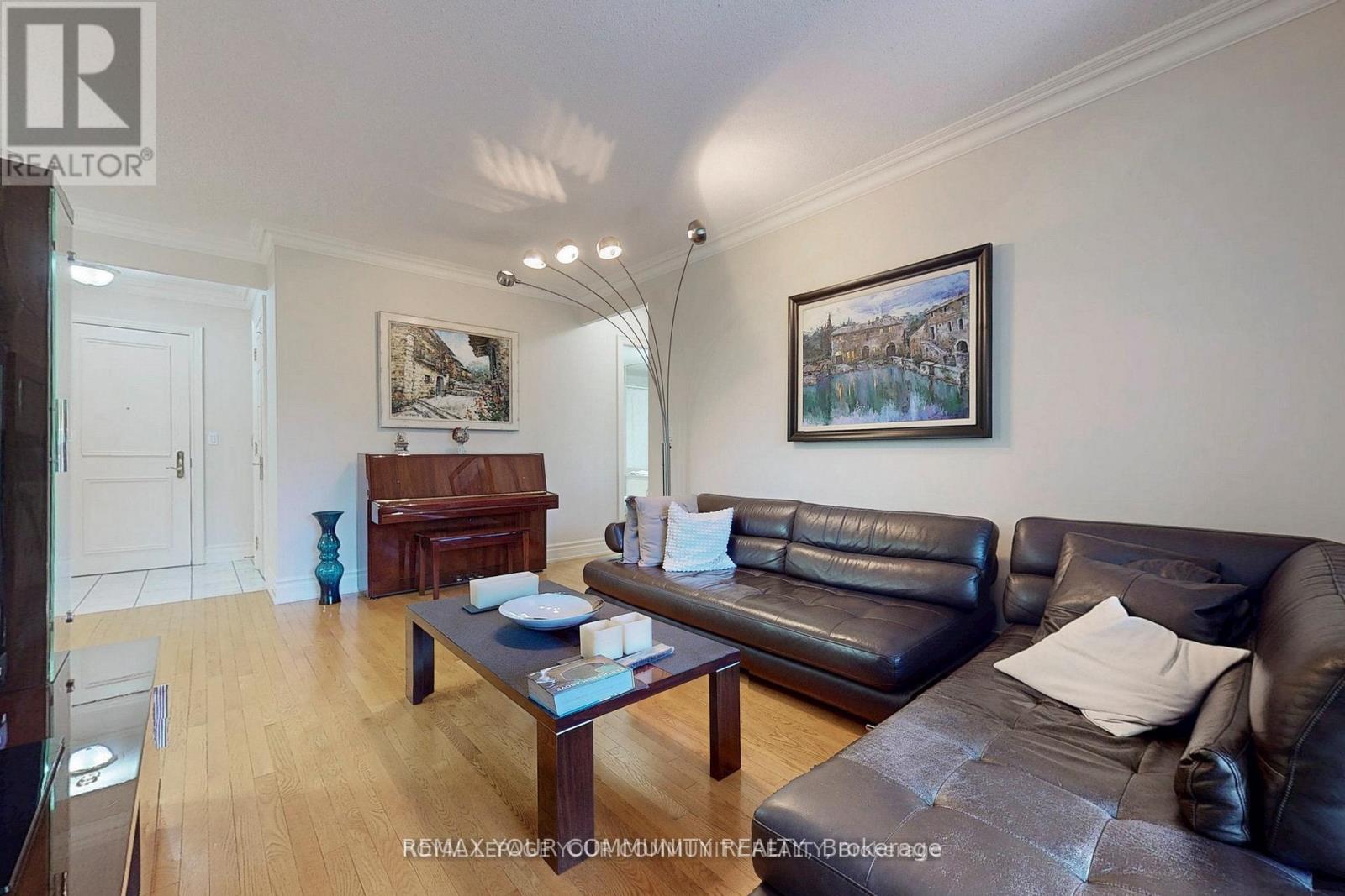 410 - 10 Old York Mills Road, Toronto, Ontario  M2P 2G9 - Photo 15 - C13011002