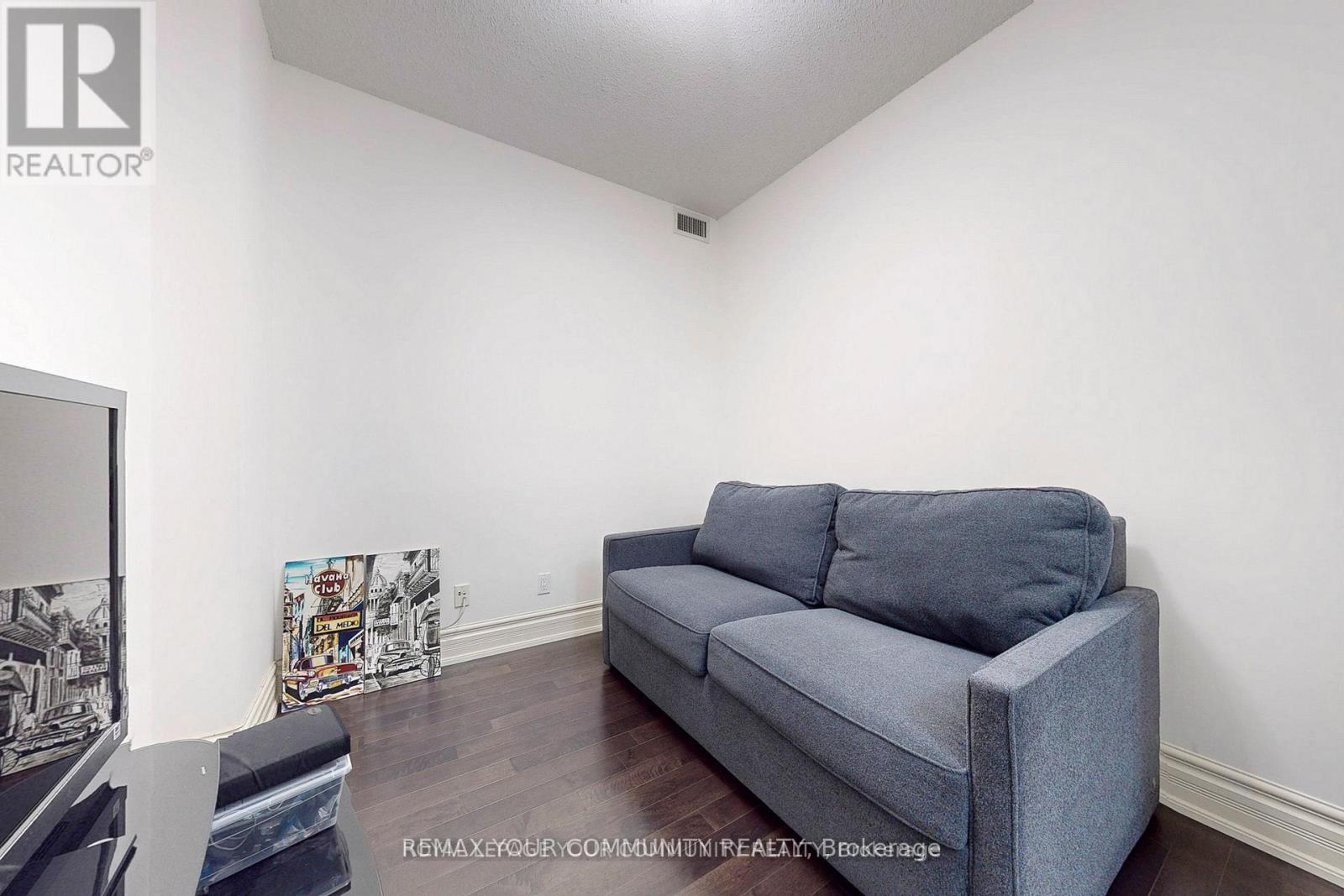 410 - 10 Old York Mills Road, Toronto, Ontario  M2P 2G9 - Photo 24 - C13011002