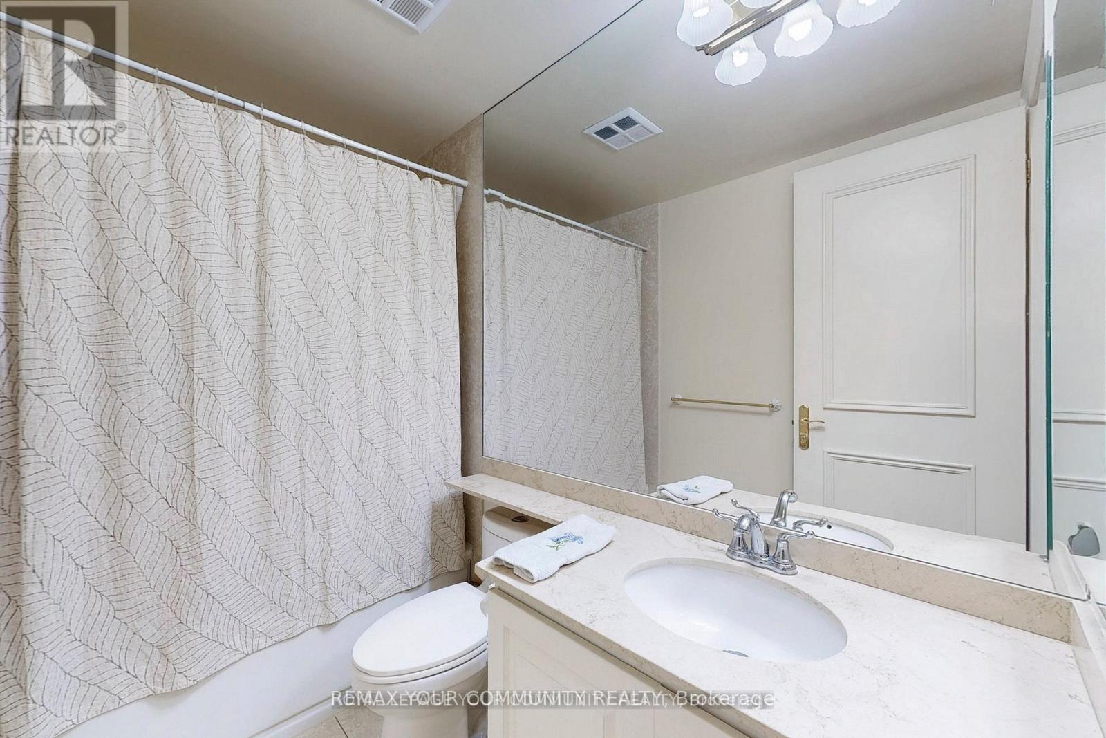 410 - 10 Old York Mills Road, Toronto, Ontario  M2P 2G9 - Photo 29 - C13011002