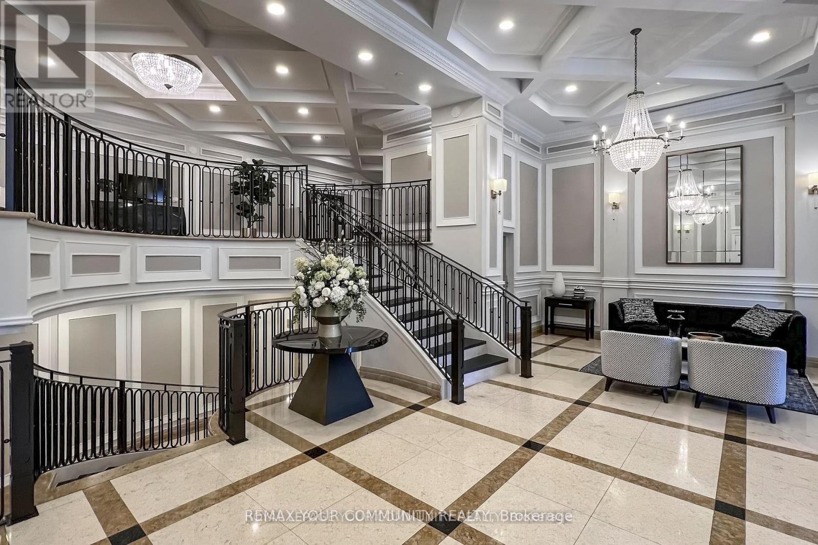 410 - 10 Old York Mills Road, Toronto, Ontario  M2P 2G9 - Photo 4 - C13011002