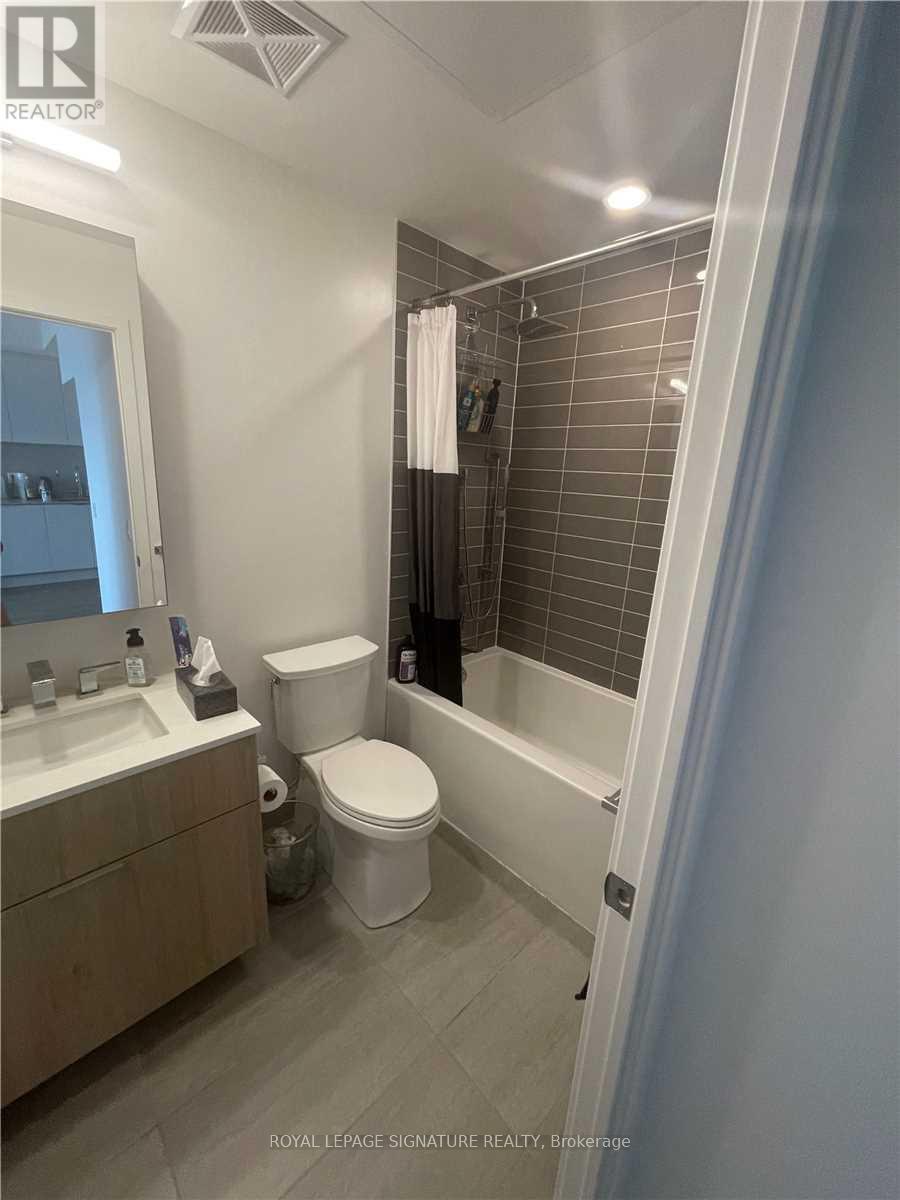 2604 - 25 Richmond Street E, Toronto, Ontario  M5C 0A6 - Photo 3 - C13011022