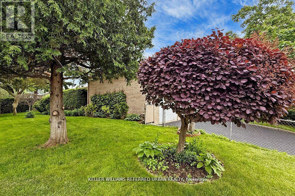 11 Midcroft Drive, Toronto, Ontario  M1S 1W9 - Photo 47 - E13010958
