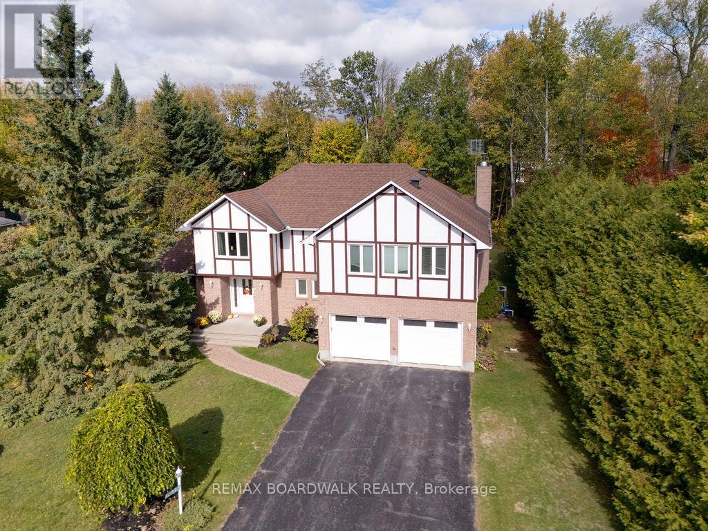 7089 BUSH DRIVE, Ottawa, Ontario