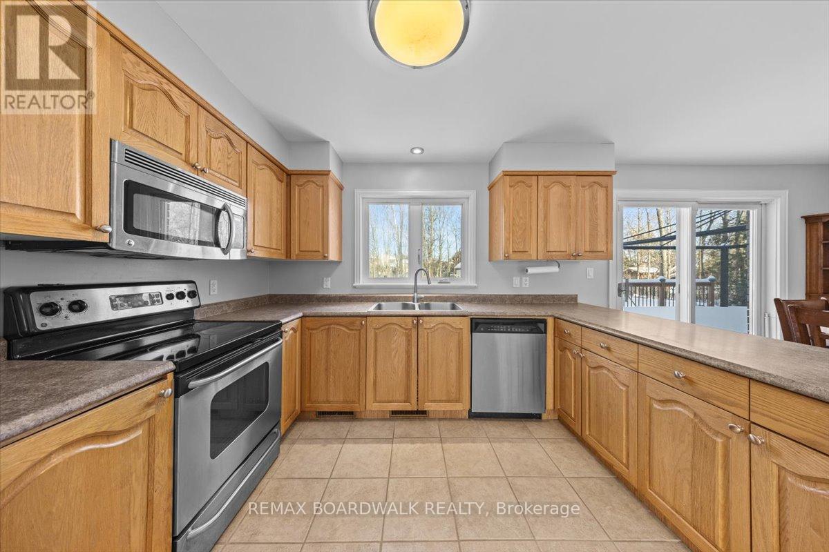 7089 Bush Drive, Ottawa, Ontario  K4P 1M8 - Photo 9 - X13010964