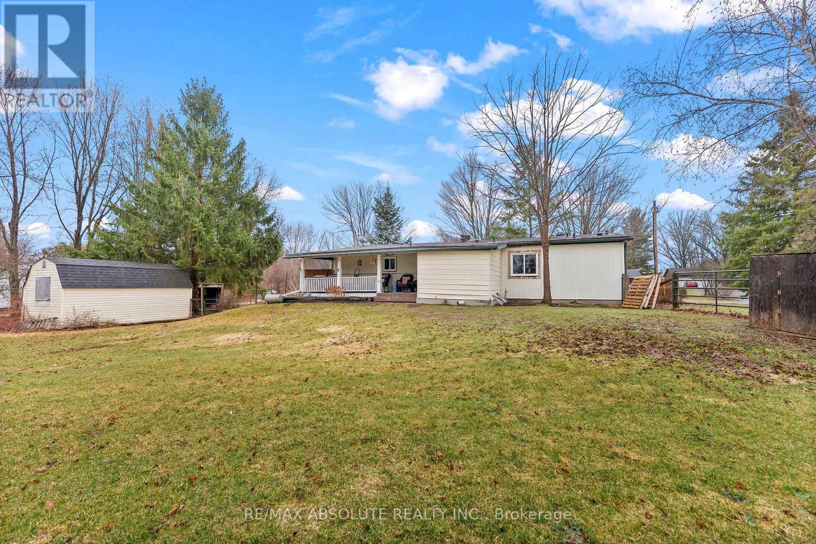 235 Poole Street, Mcnab/braeside, Ontario  K7S 1J1 - Photo 17 - X13010968