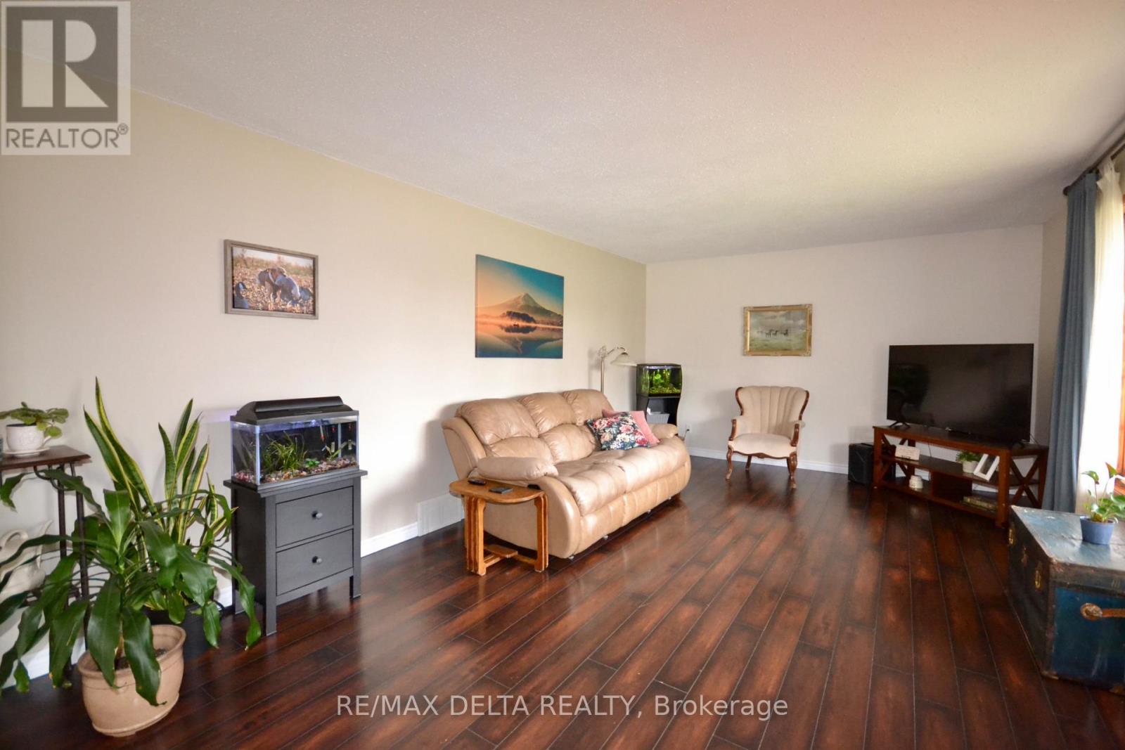 4001 Champlain Street, Clarence-Rockland, Ontario  K0A 1E0 - Photo 12 - X13011000