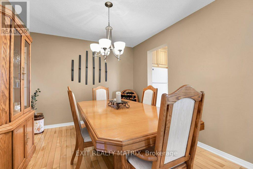 4717 Mcneely Road, Ottawa, Ontario  K4B 0J2 - Photo 13 - X13011038