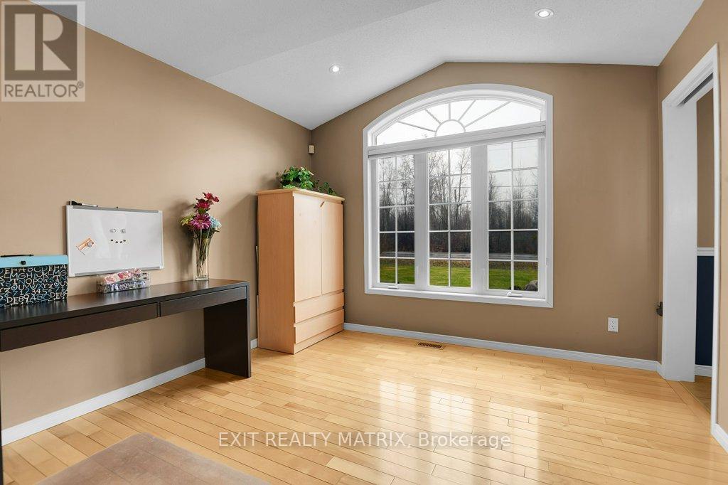 4717 Mcneely Road, Ottawa, Ontario  K4B 0J2 - Photo 15 - X13011038