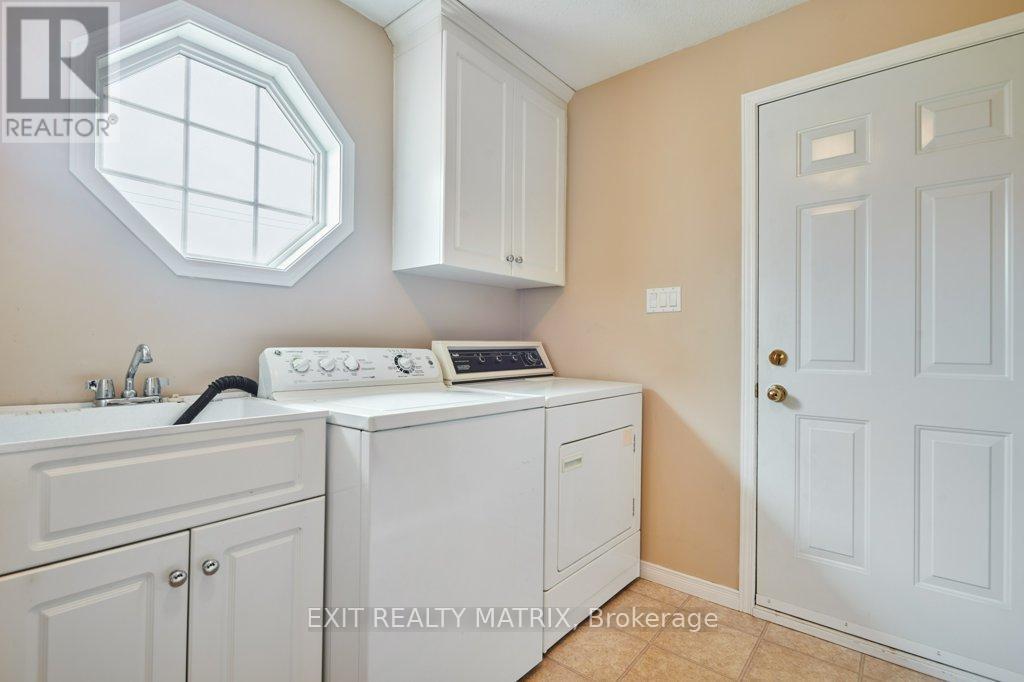 4717 Mcneely Road, Ottawa, Ontario  K4B 0J2 - Photo 16 - X13011038