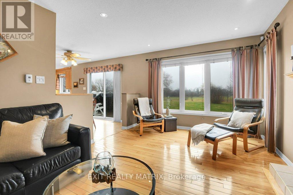 4717 Mcneely Road, Ottawa, Ontario  K4B 0J2 - Photo 6 - X13011038