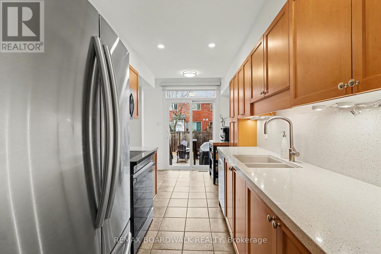 295 Meilleur Private, Ottawa, Ontario  K1L 0A2 - Photo 13 - X13011058