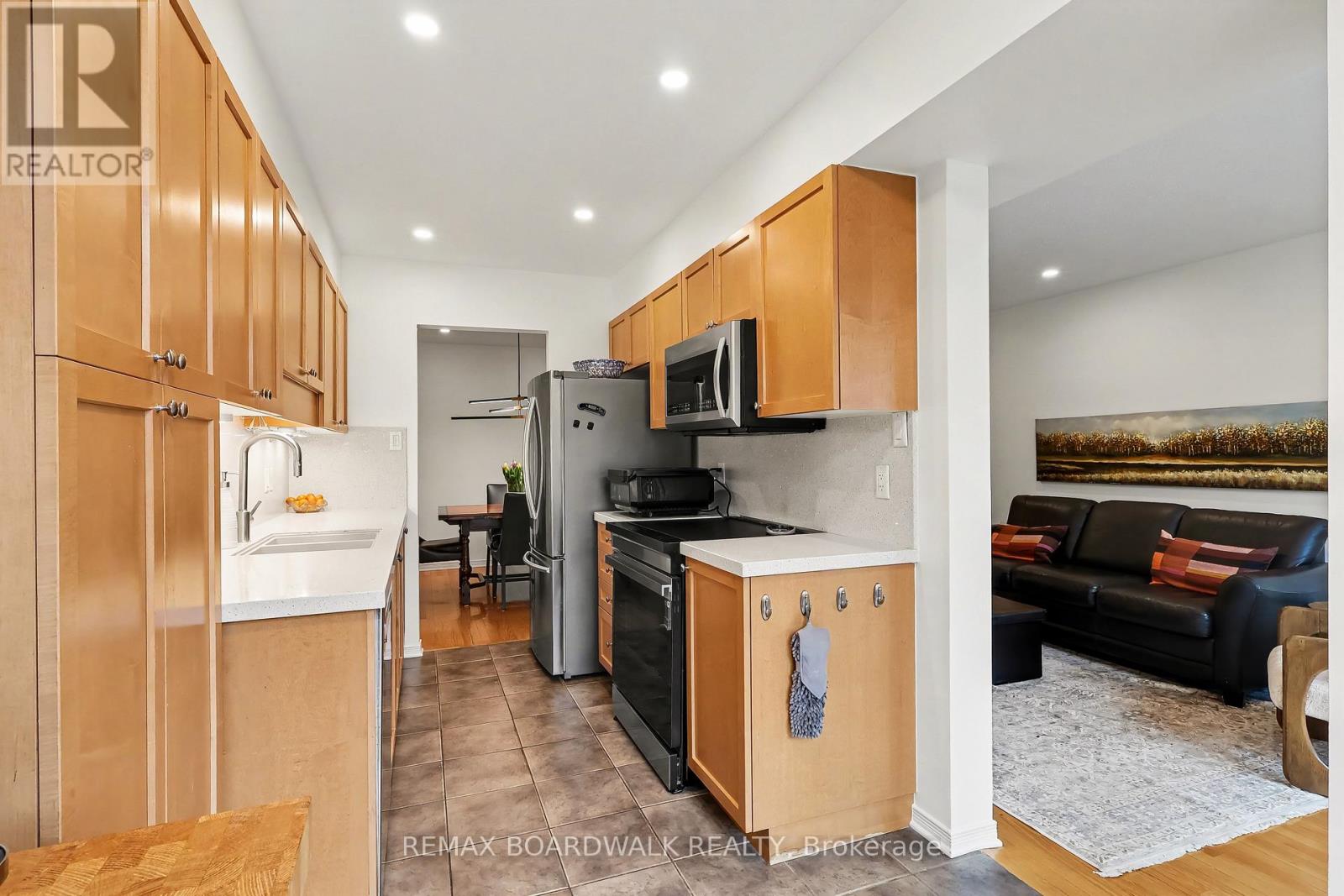 295 Meilleur Private, Ottawa, Ontario  K1L 0A2 - Photo 14 - X13011058