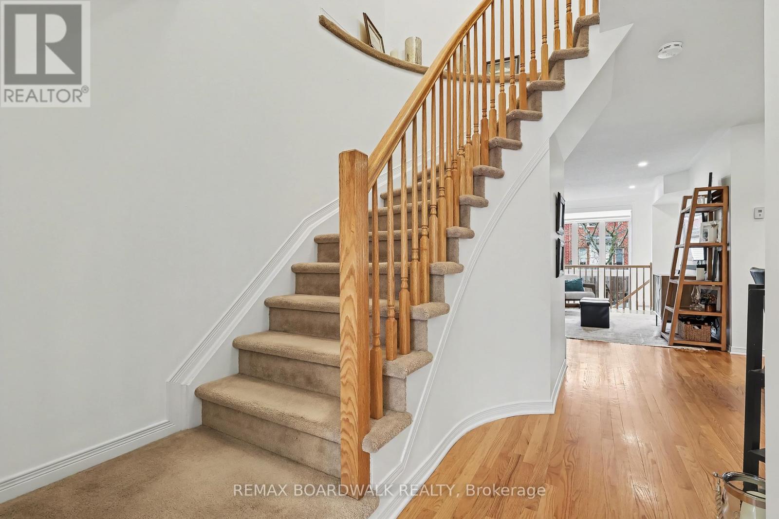 295 Meilleur Private, Ottawa, Ontario  K1L 0A2 - Photo 4 - X13011058