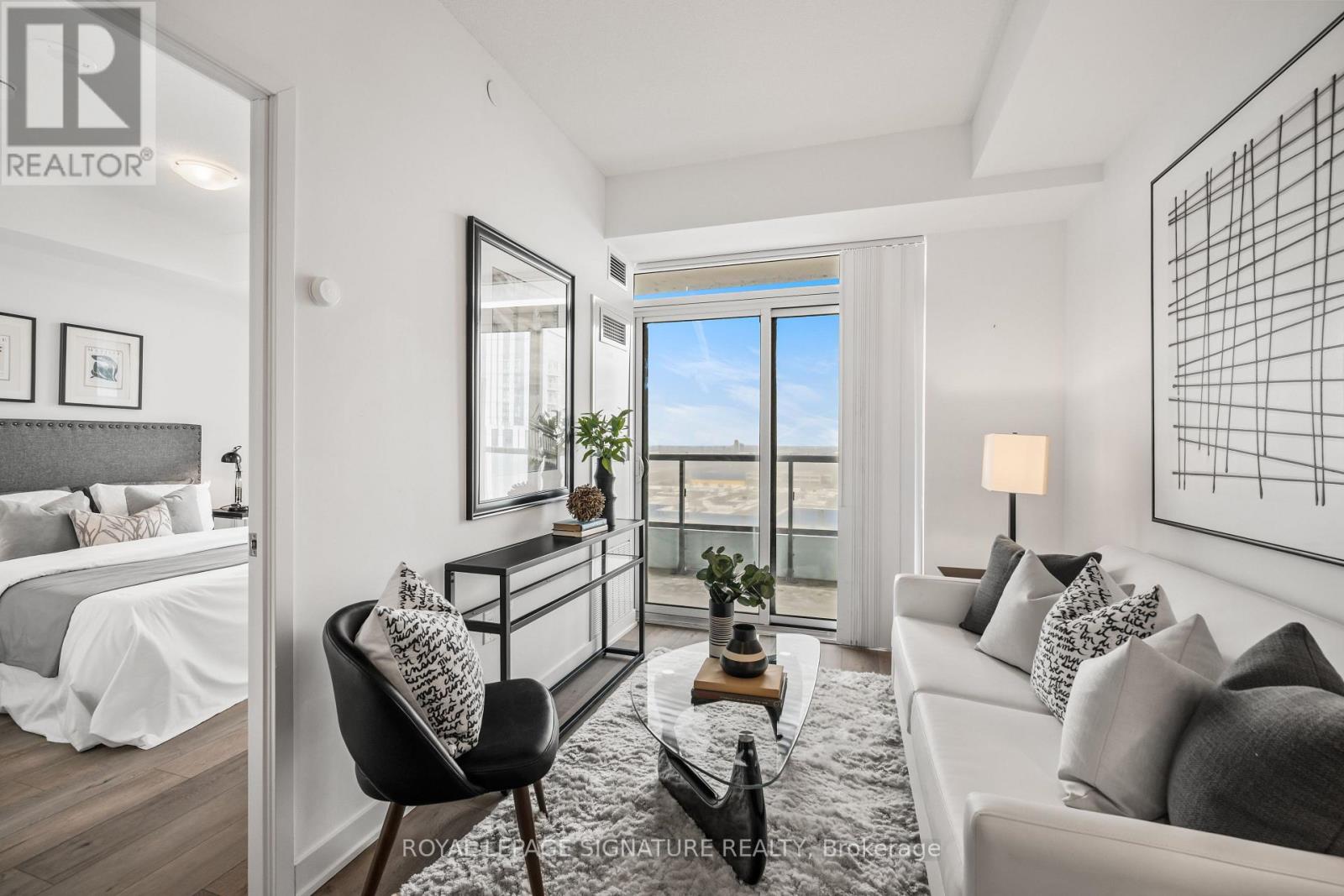 1101 - 60 Honeycrisp Crescent, Vaughan, Ontario  L4K 0N5 - Photo 10 - N13011046