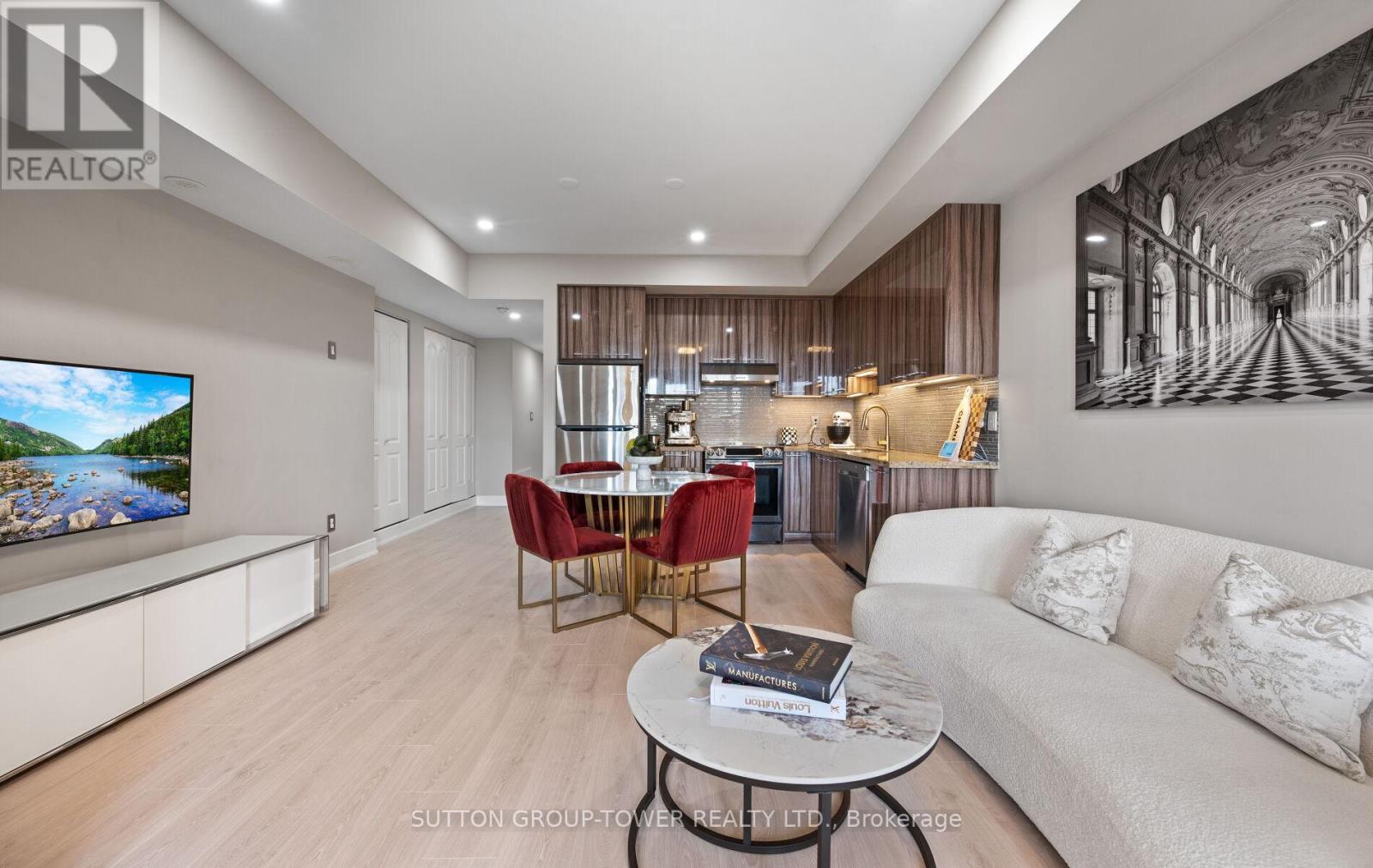 C26 - 26 Bruce Street, Vaughan, Ontario  L4L 0H4 - Photo 7 - N13011056