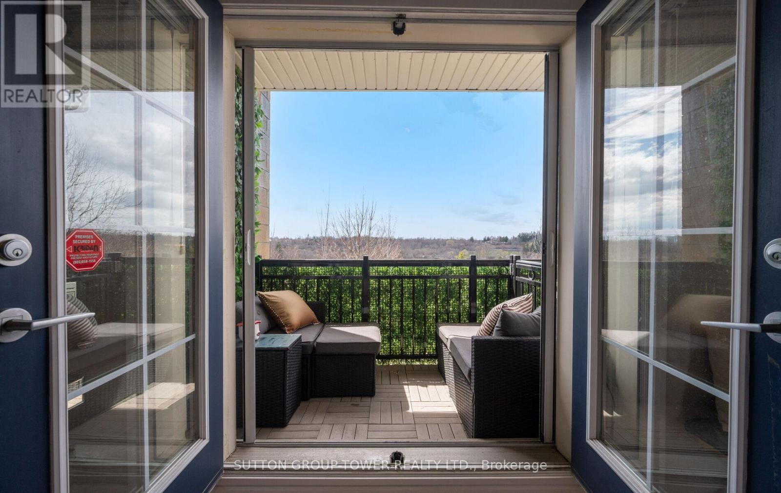 C26 - 26 Bruce Street, Vaughan, Ontario  L4L 0H4 - Photo 9 - N13011056