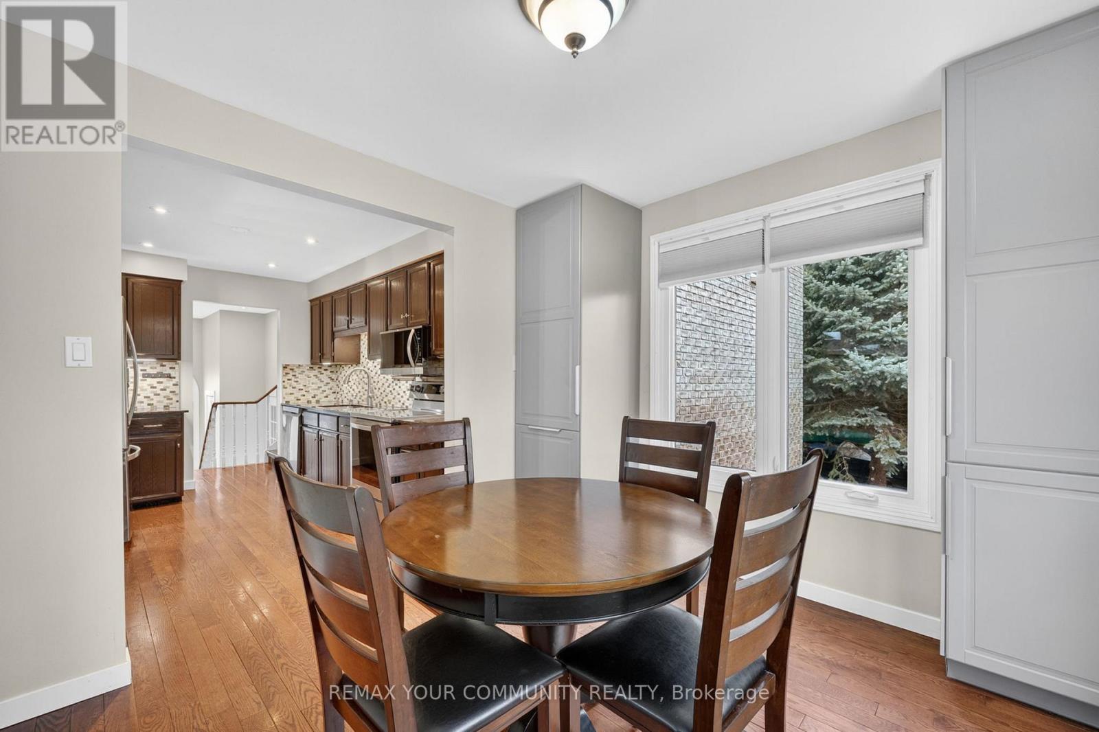 81 Crown Crescent, Bradford West Gwillimbury, Ontario  L3Z 2M2 - Photo 15 - N13011070