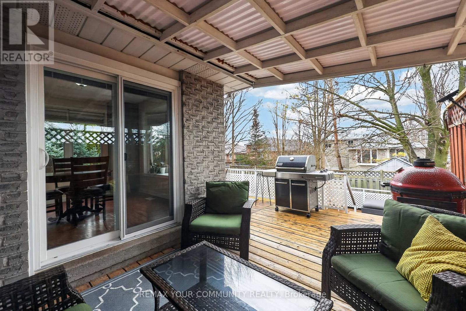 81 Crown Crescent, Bradford West Gwillimbury, Ontario  L3Z 2M2 - Photo 40 - N13011070