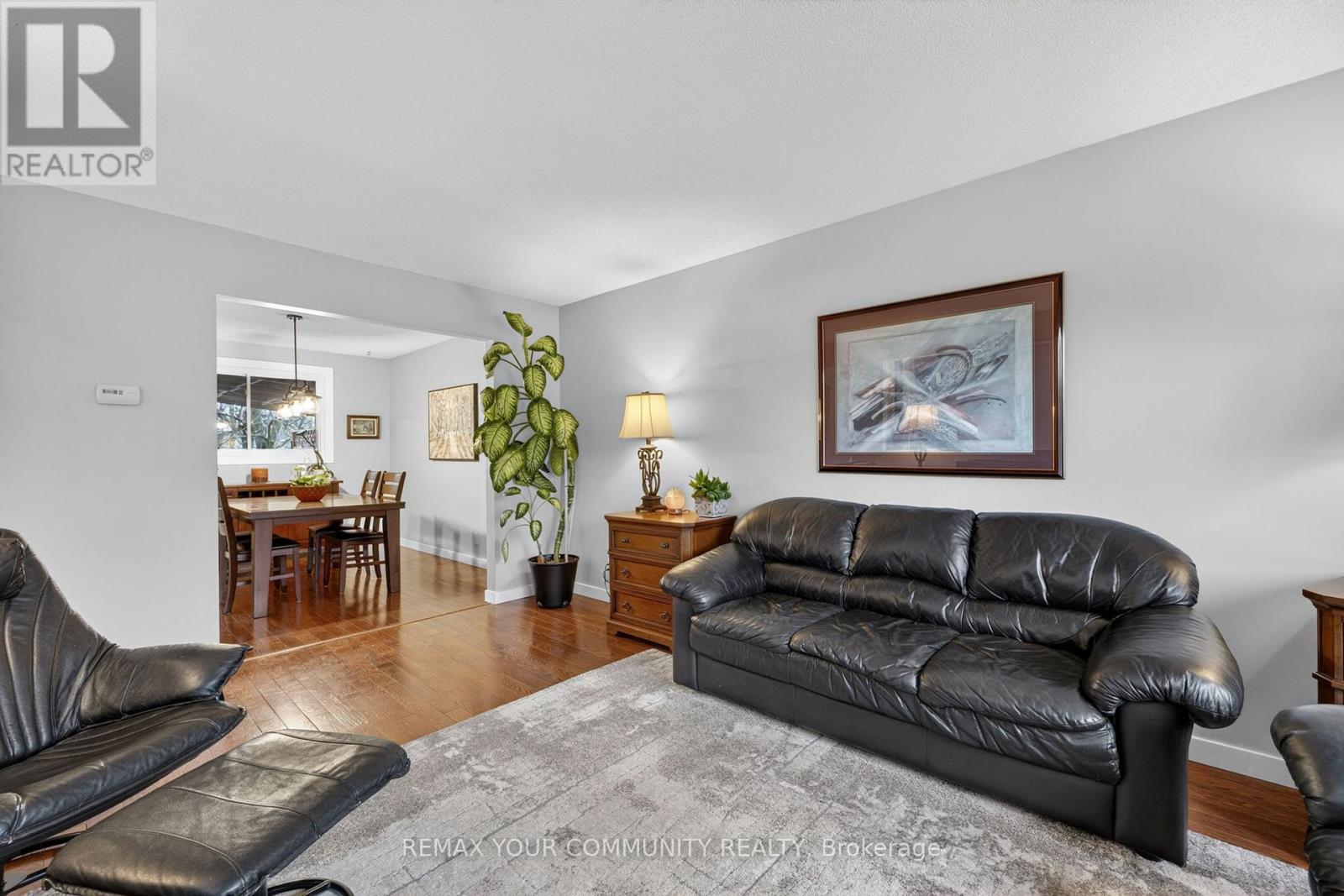 81 Crown Crescent, Bradford West Gwillimbury, Ontario  L3Z 2M2 - Photo 9 - N13011070