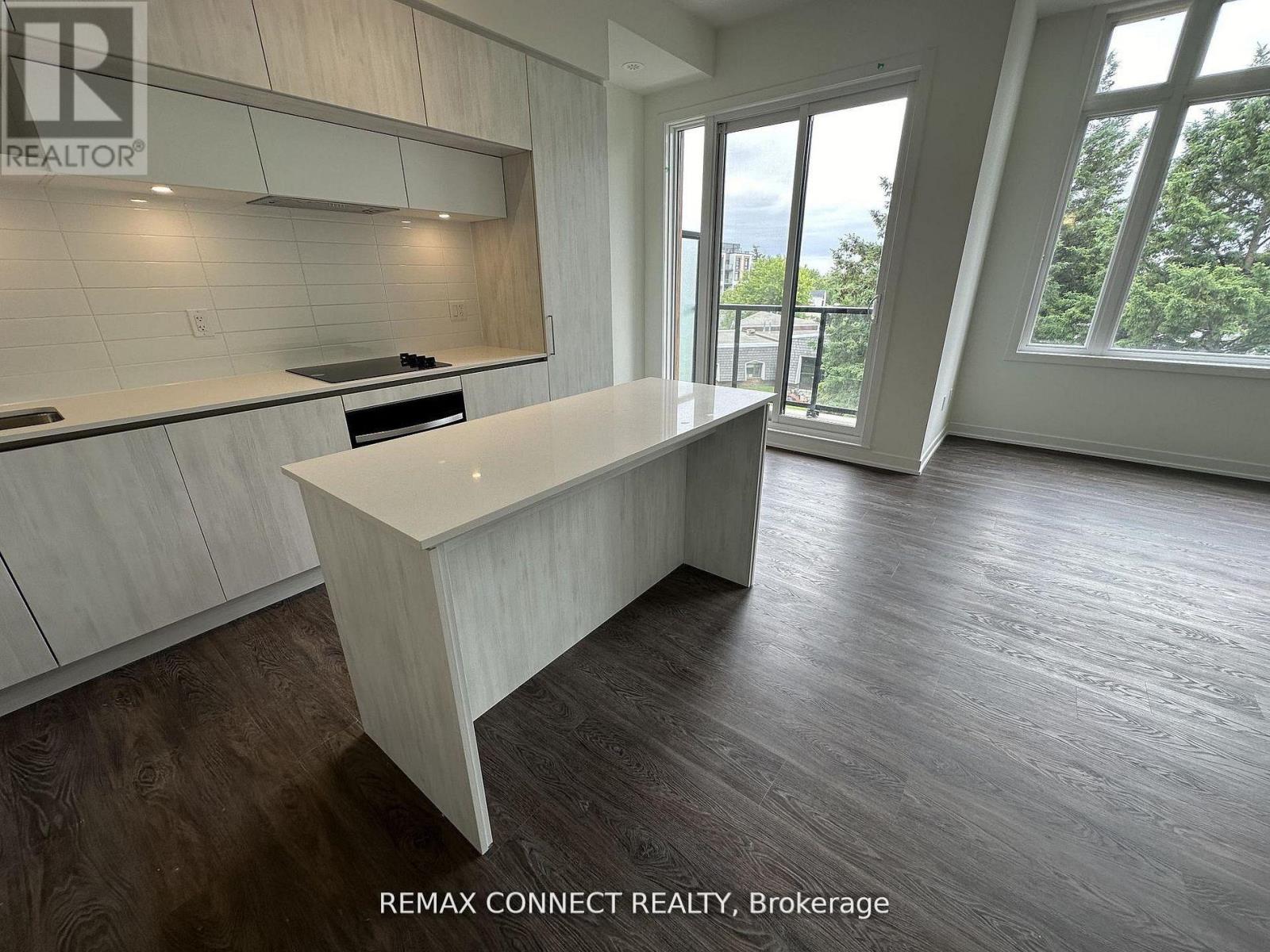 1518 - 11 David Eyer Road, Richmond Hill, Ontario  L4S 0N2 - Photo 2 - N13011082