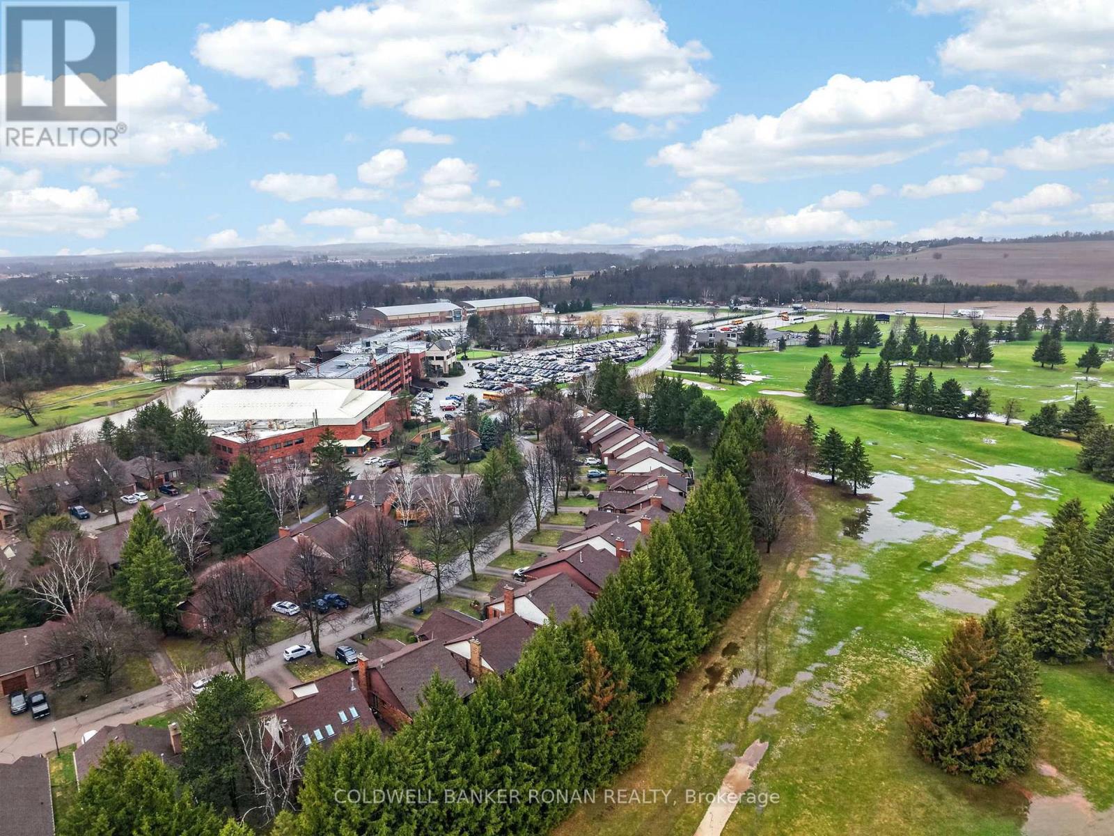 16 Green Briar Road, New Tecumseth, Ontario  L9R 1R5 - Photo 2 - N13009402