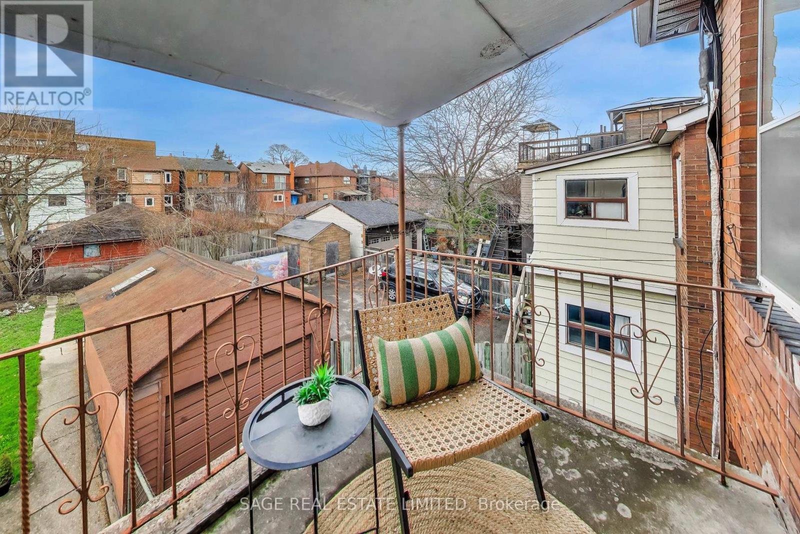 192 Westmount Avenue, Toronto, Ontario  M6E 3M8 - Photo 23 - W13010104