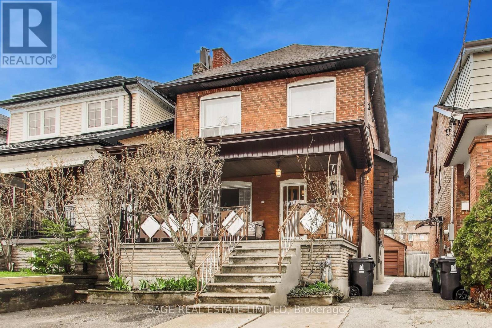 192 Westmount Avenue, Toronto, Ontario  M6E 3M8 - Photo 2 - W13010104