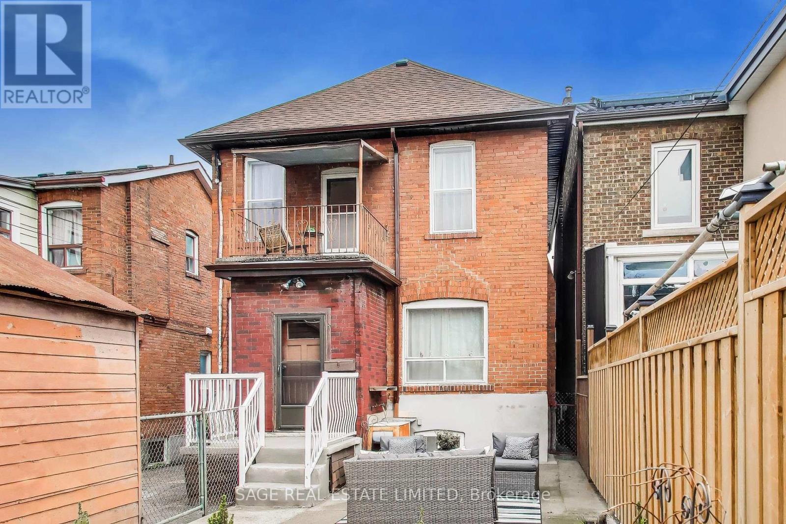 192 Westmount Avenue, Toronto, Ontario  M6E 3M8 - Photo 36 - W13010104
