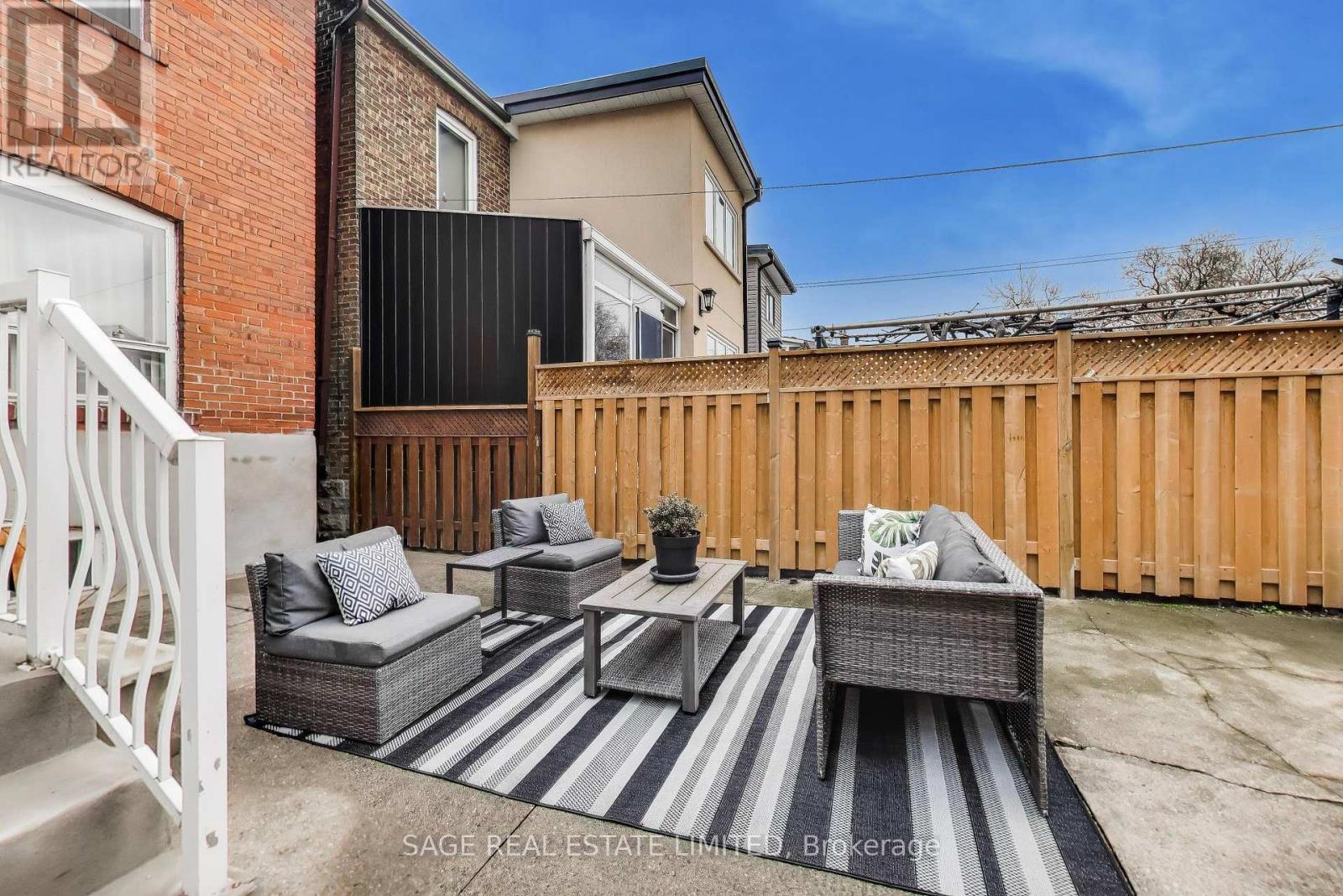 192 Westmount Avenue, Toronto, Ontario  M6E 3M8 - Photo 38 - W13010104